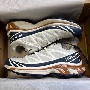 Salomon Women's Sneakers in Beige, Navy & Brown